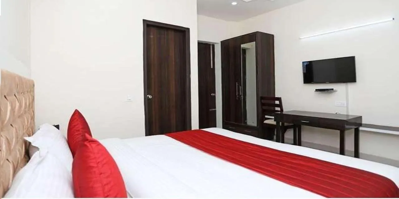 Niketan Medanta Rooms Gurgaon Guest house