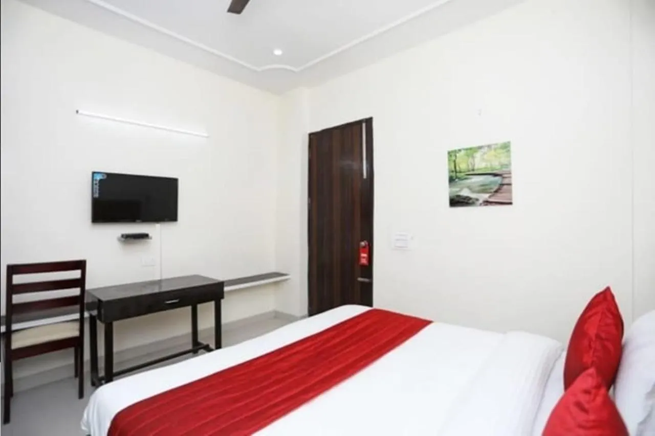 Niketan Medanta Rooms Gurgaon Guest house